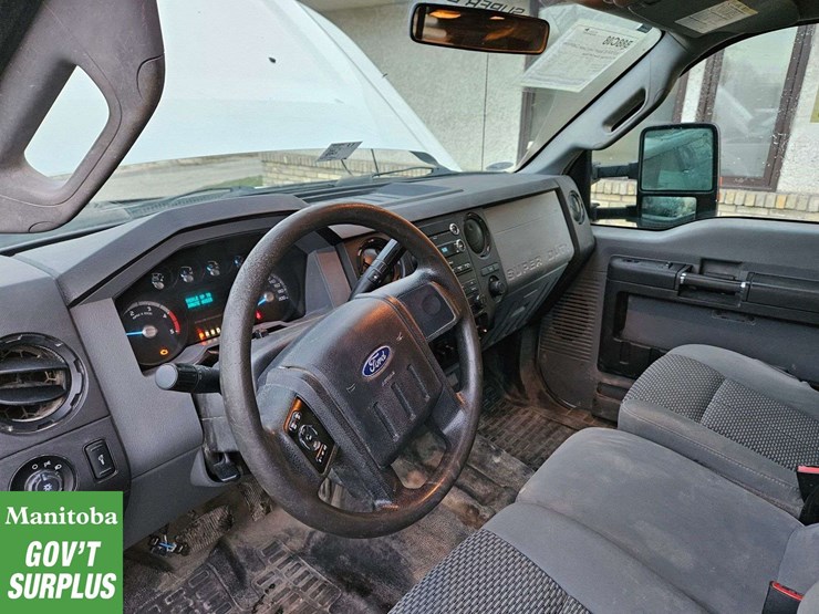 2012-ford-f350-image-23