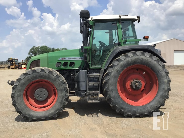 2003-fendt-926-vario-image-4