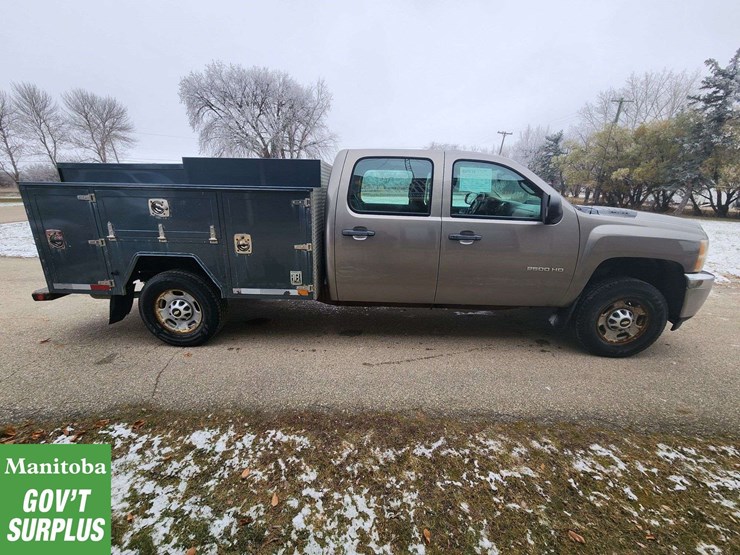 2012-chevrolet-silverado-2500hd-image-5