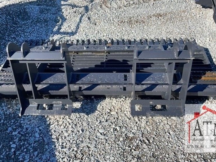 wolverine-ll-12-78w-image-2