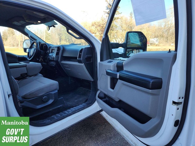 2017-ford-6.5-ft-image-17