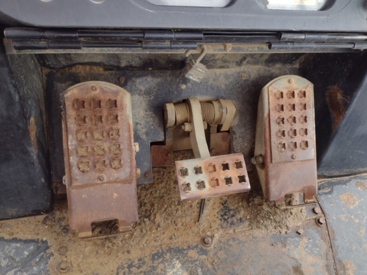 2003-caterpillar-963c-image-8