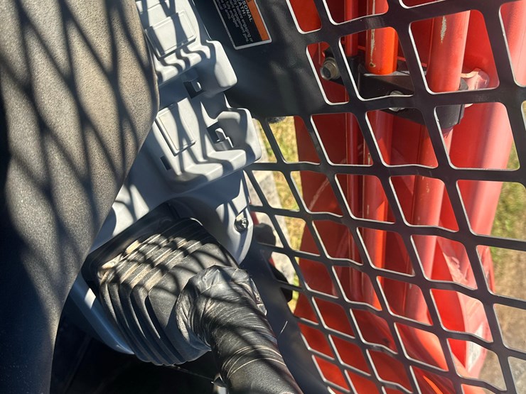 2016-kubota-svl75-2-image-15