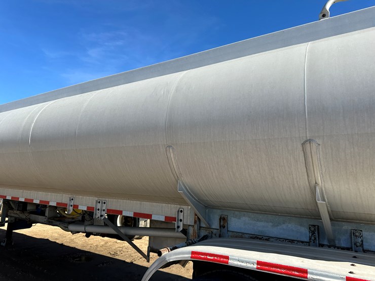 1986-fruehauf-tanker-image-22