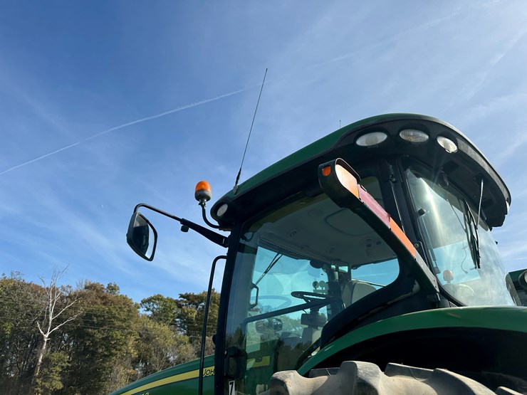 2010-john-deere-8295r-image-24