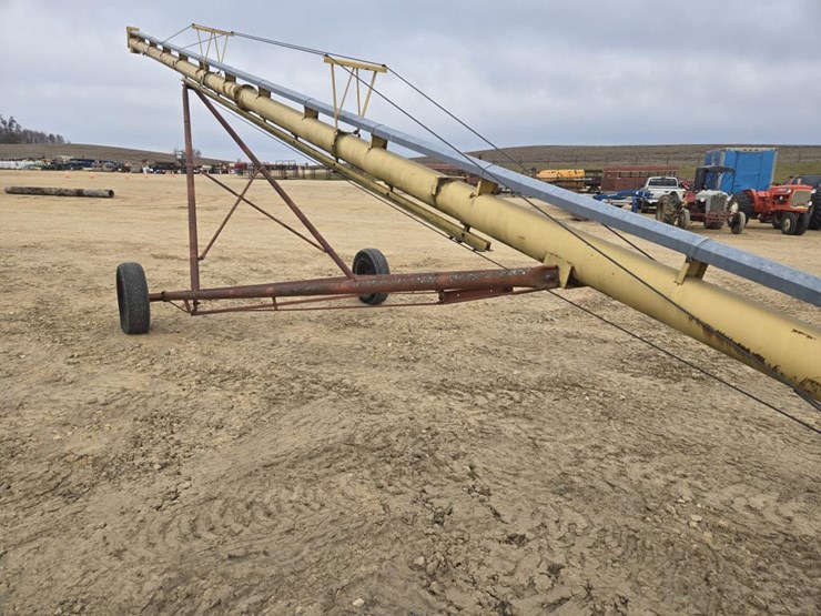 westfield-8x56-image-10