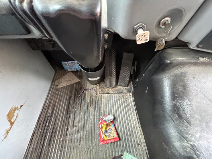 2006-caterpillar-c7-image-40