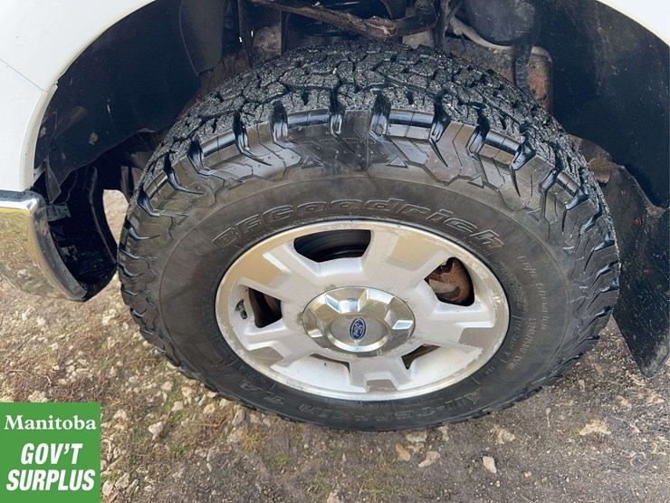 2012-ford-f150-xlt-image-14