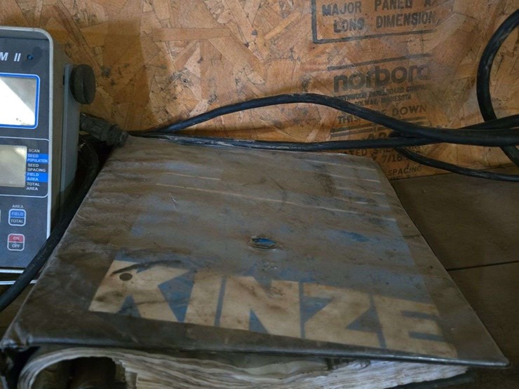 kinze-2500-image-11