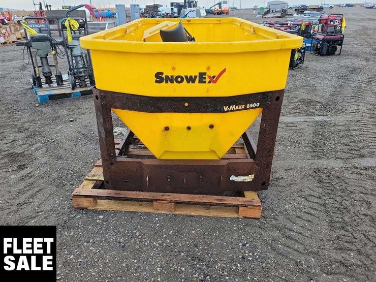 snowex-v-maxx-image-3