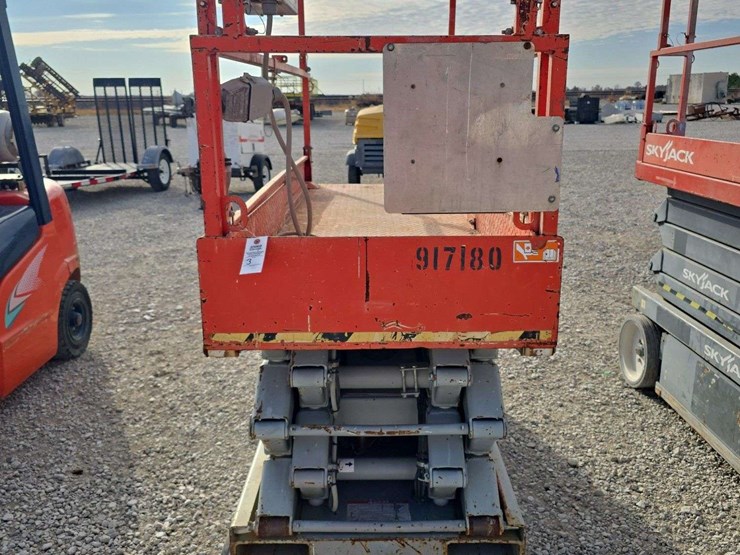 2012-skyjack-sjiii3226-image-2