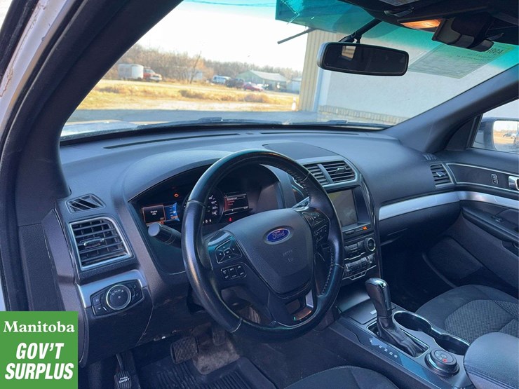 2017-ford-explorer-image-20