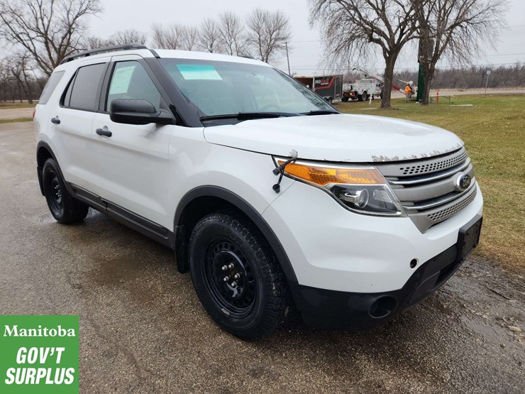 2013-ford-explorer-image-4