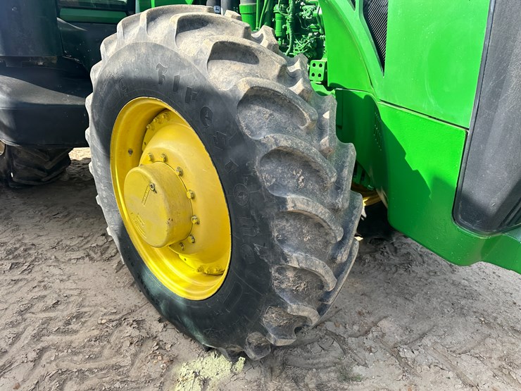 2013-john-deere-8285r-image-9