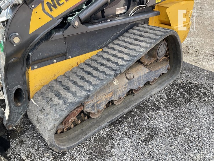 2022-new-holland-c337-image-12