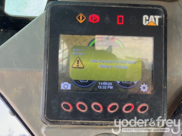 2019-caterpillar-279d3-image-29