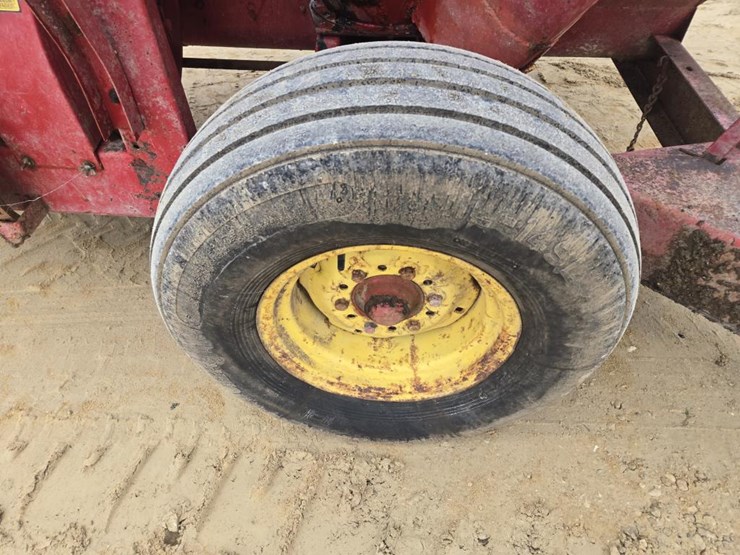 353-new-holland-353-image-10