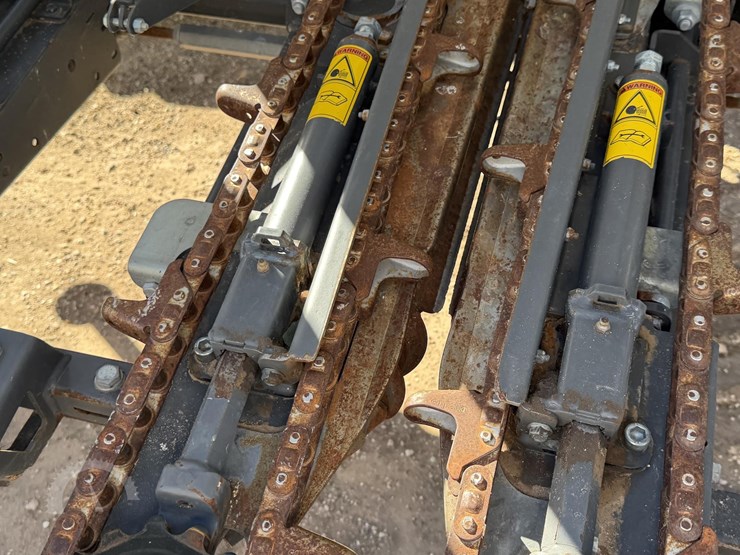 2021-claas-12-30-image-23