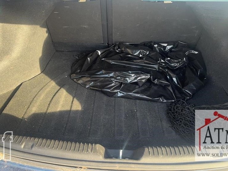 2010-hyundai-elantra-image-13