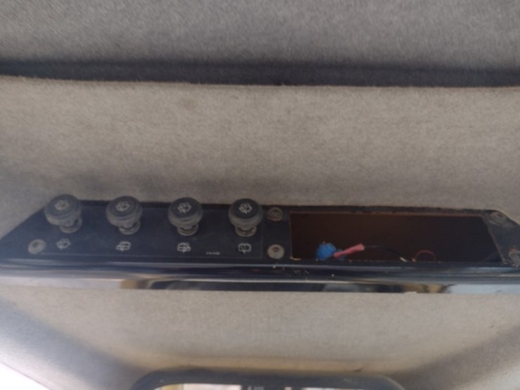 caterpillar-d6n-lgp-image-11