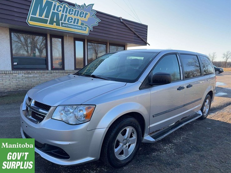 2011-dodge-grand-caravan-se-image-1