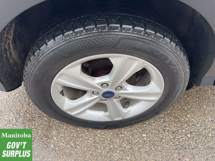 2016-ford-escape-image-12