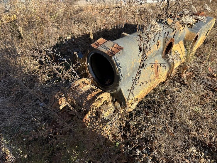 #2200-•-caterpillar-d8-undercarriage-image-8