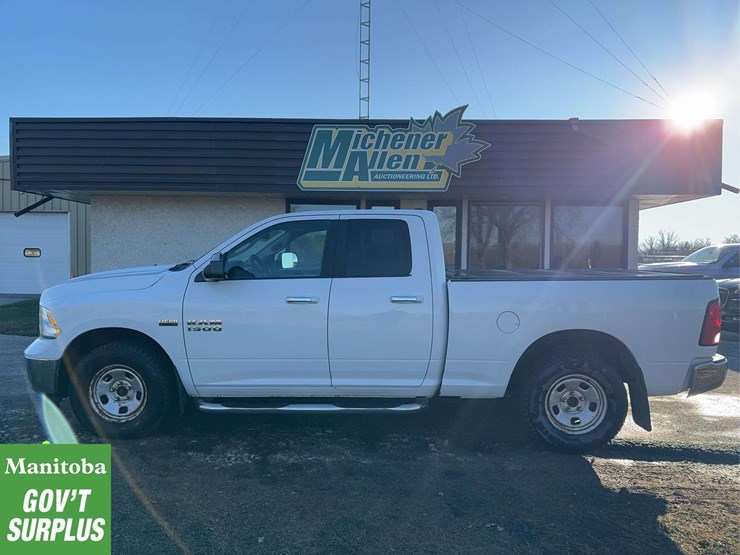 2017-dodge-1500-image-9