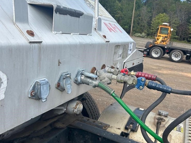 2013-travis-39-ft-image-16