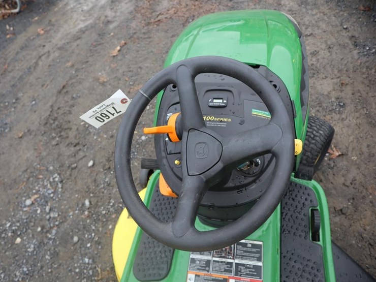 john-deere-d110-image-16
