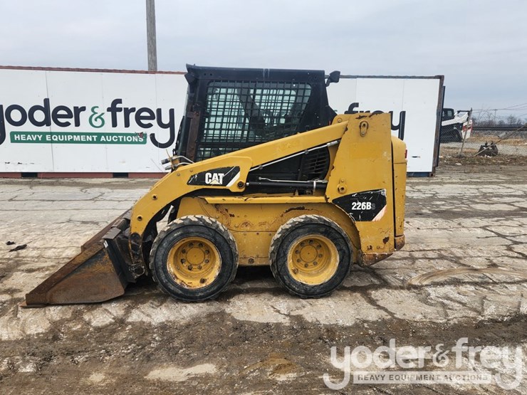 caterpillar-226b-image-3