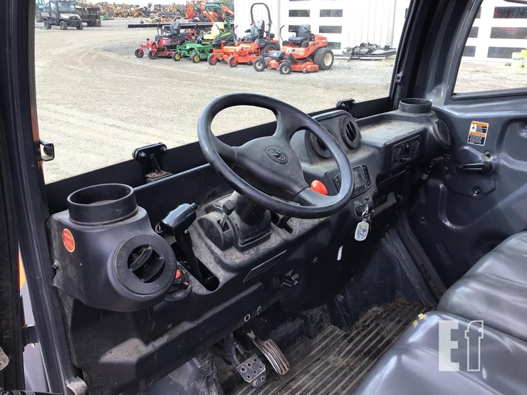 2016-kubota-rtv-x1100c-image-12