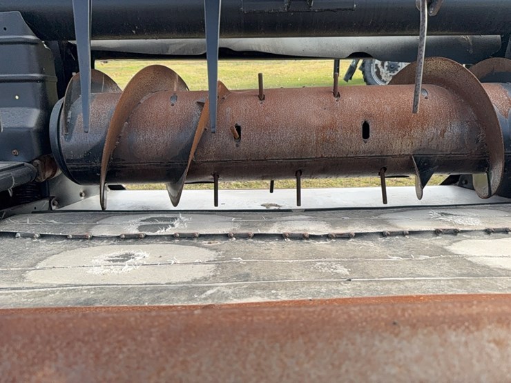 2010-case-ih-2162-image-61