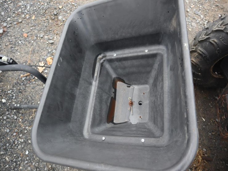 john-deere-520-image-7