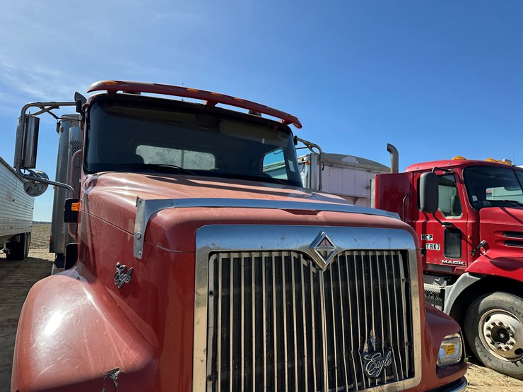 2006-international-9200i-image-35