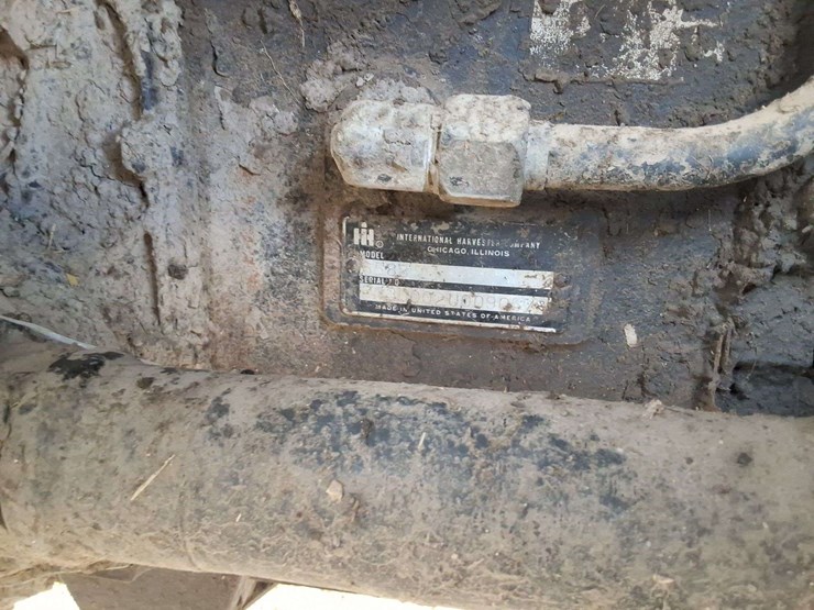 1982-international-6588-image-8