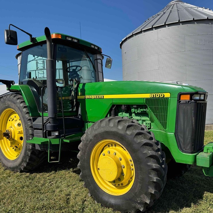 1999 JOHN DEERE 8100