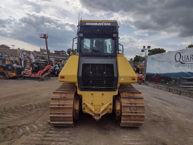 komatsu-d61ex-23-image-4