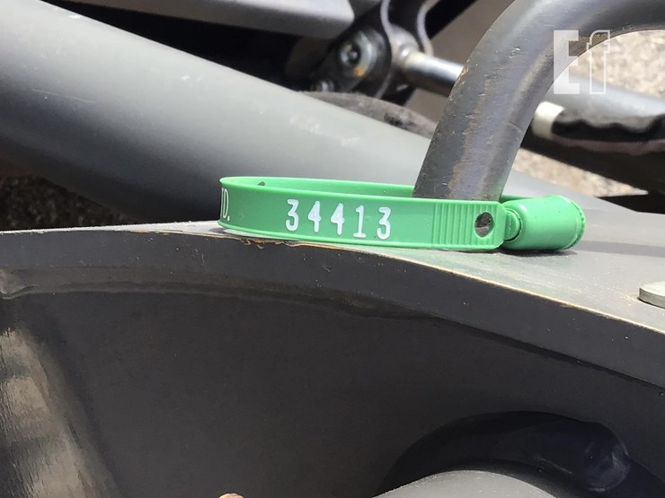 2023-new-holland-c345-image-24