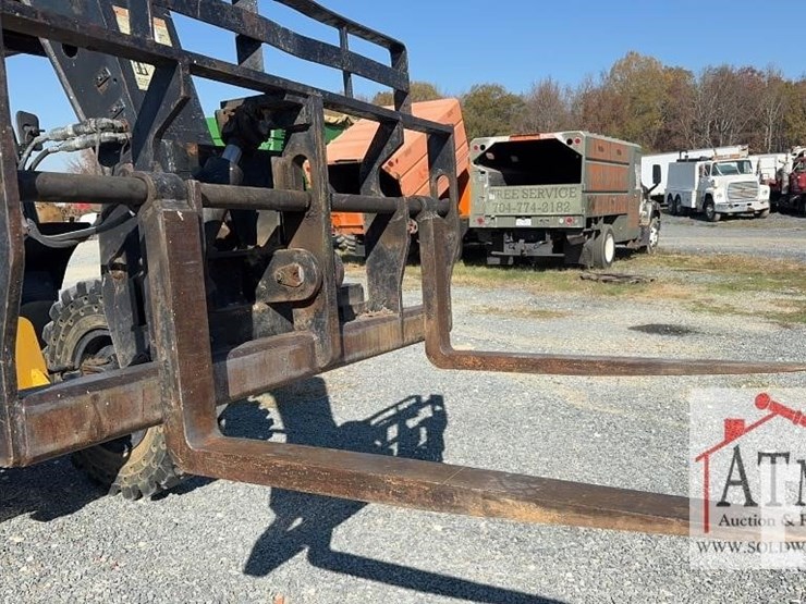 caterpillar-tl642c-image-25