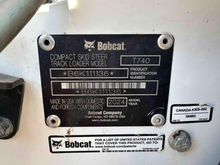 2024-bobcat-t740-image-16