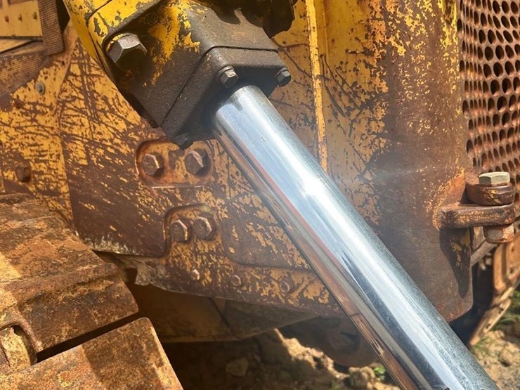 1974-caterpillar-d7f-image-8