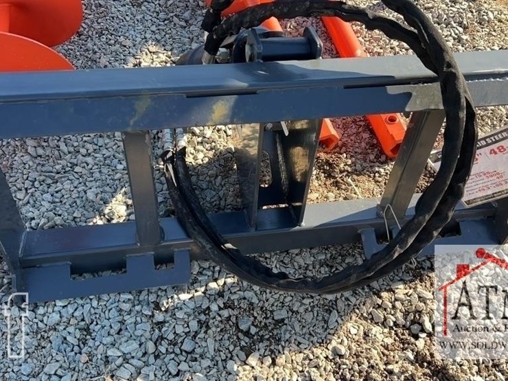 new-wig-auger-drive-&-bit---skidsteer-attachment-image-3