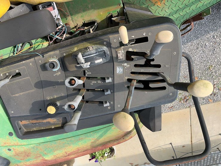 john-deere-6410-image-9