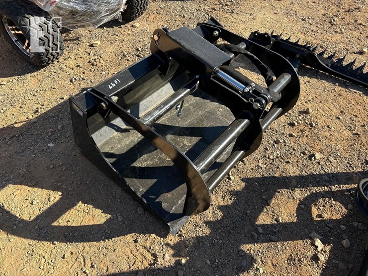 jmr-40in-skid-steer-smooth-bottom-grapple-bucket-a-image-1