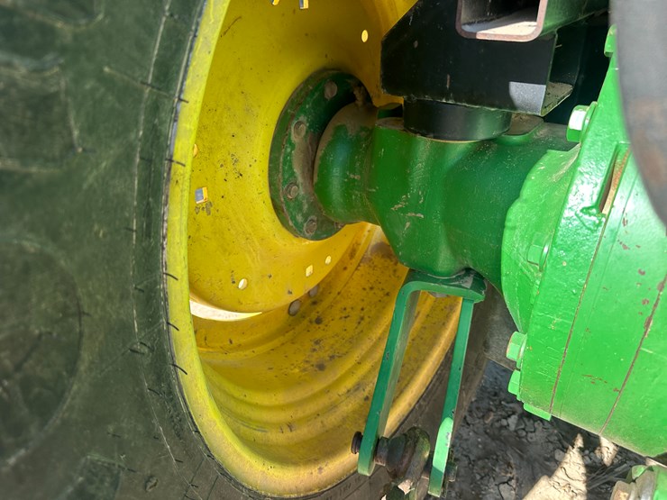 2011-john-deere-5095m-image-12