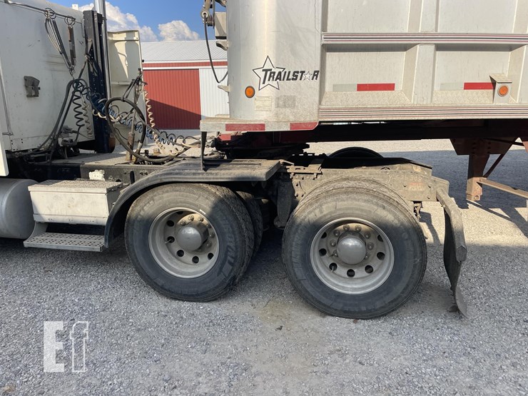 1991-trailstar-39'-image-5