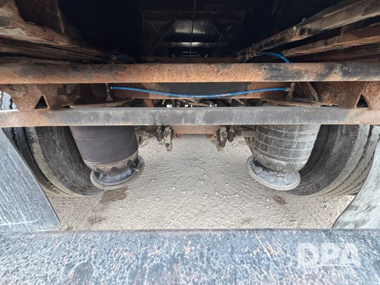 2012-manac-extendable-flatbed-image-46