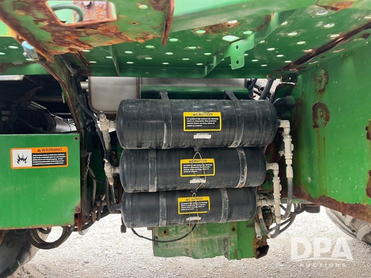 2017-john-deere-f4365-image-43