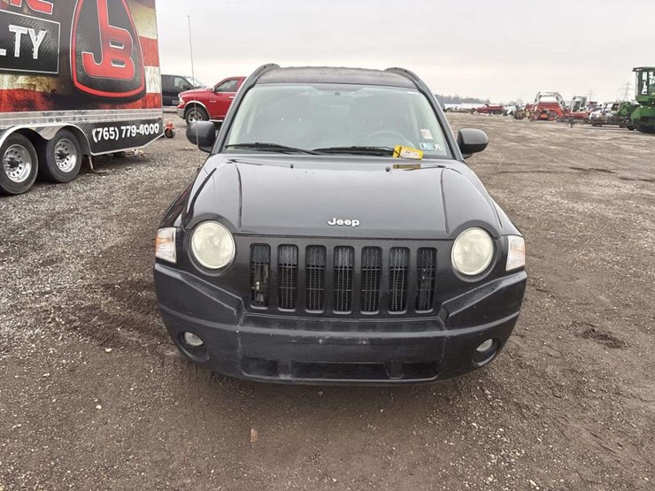 2010-jeep-compass-image-8